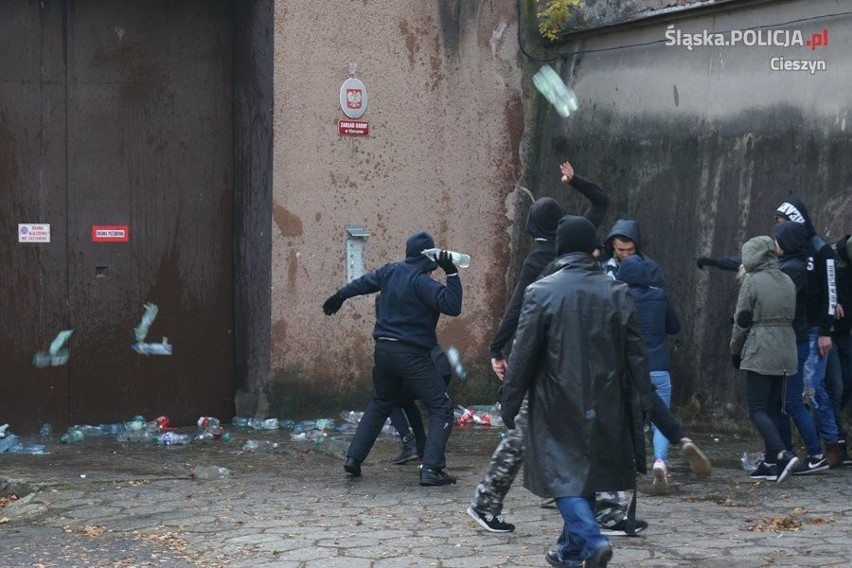 Awantura przed Zakładem Karnym w Cieszynie - to tylko ćwiczenia