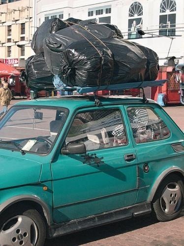 Fot. Janusz Kubik: Używanie bagażników dachowych czy gwałtowne przyspieszanie powodują wzrost zużycia paliwa.