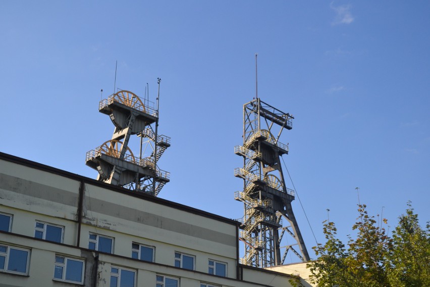 Sosnowiec: runęła kolejna wieża szybowa na terenie kopalni Kazimierz-Juliusz