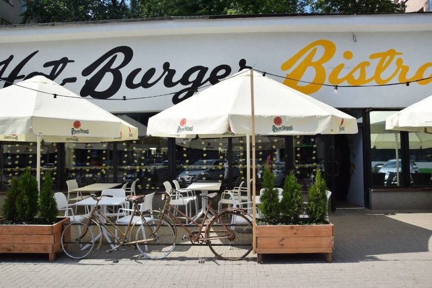 Białostocka restauracja Hot Burger Bistro w Kuchennych...