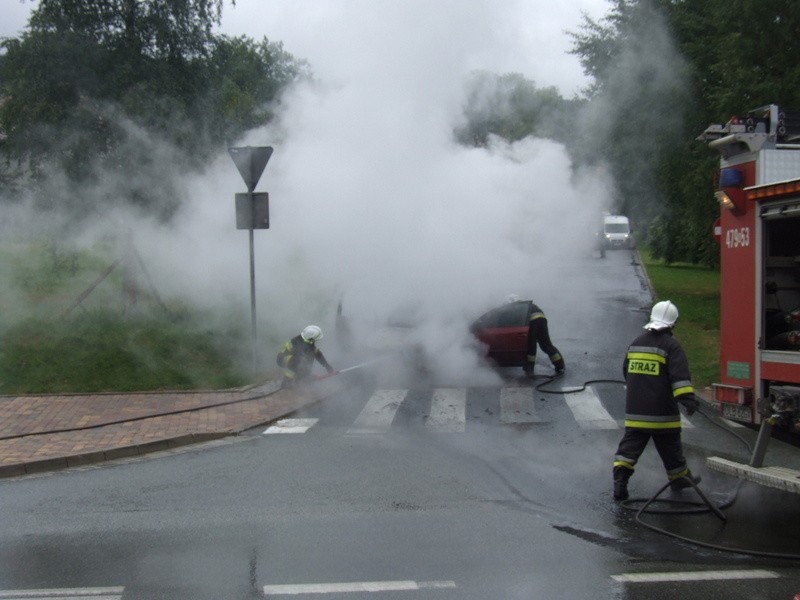 Pożar samochodu w Świeradowie Zdroju, 07.09.2015