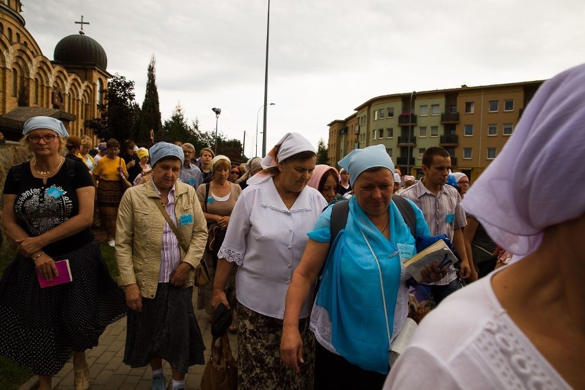 Ponad 200 osób poszło do Matki Boskiej Supraskiej (zdjęcia)