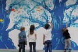Niebieska Sala z Sercem w Górnośląskim Centrum Zdrowia Dziecka na Dzień Autyzmu