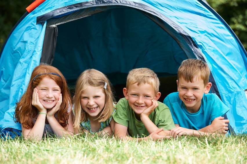 Wakacje pod namiotem to wyjątkowa przygoda dla dzieci
