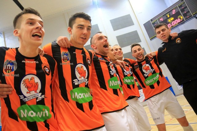 Gracze FC Toruń mają powody do radości. Nasz zespół na półmetku rundy zasadniczej jest czwarty
