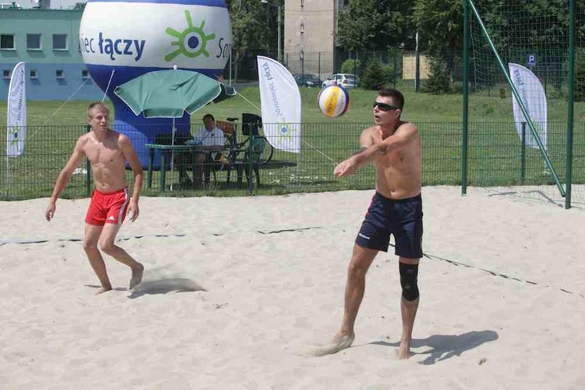 Siatkówka plażowa na stadionie Czarnych Sosnowiec