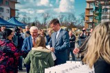 Kolejni gliwiczanie otrzymali klucze do mieszkań komunalnych z rąk prezydenta miasta. Budynek przy Dworskiej 10F czeka na lokatorów