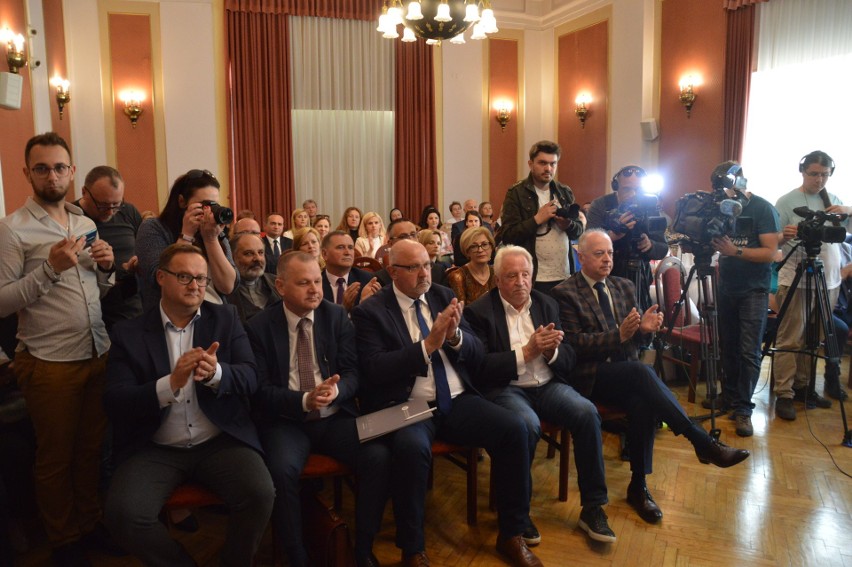 Konferencja nt. działań na rzecz osób z...