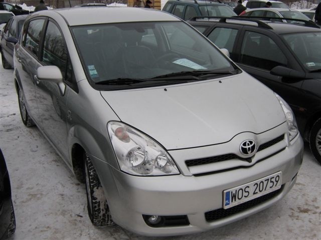 Toyota Corolla Verso, 2005 r., 2,0 D4D, ABS, centralny...