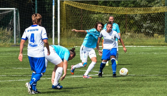 Po przegranej z Unifreeze Górzno zespół Kobiecego KP traci już do lidera sześć punktów. To konsekwencja utrzymującej się nieskuteczności.  