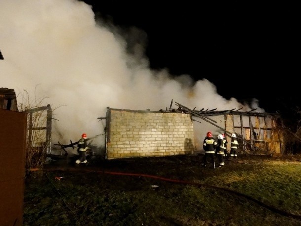 Pożar budynku gospodarczego w Malechowie.
