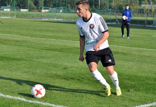 Michał Kitliński grał kiedyś w barwach Garbarni - teraz podpisał kontrakt z Hutnikiem