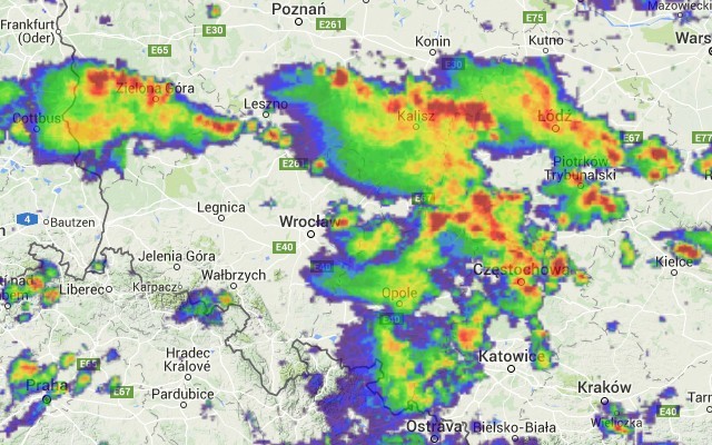 Burzowe chmury nad Wrocławiem [OSTRZEŻENIE METEO, RADAR BURZOWY]