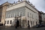 Kraków. Prałatówka Kościoła Mariackiego uratowana. Naprawiono ścianę sąsiedniej kamienicy, która zagrażała zabytkowi