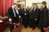 Rower w prezencie dla prezydenta Lubawskiego