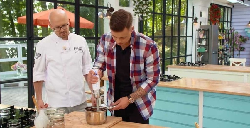 "Bake Off - Ale Przepis!". Rafał Jonkisz uczy się piec ciastka z jurorem "Bake Off - Ale ciacho!"