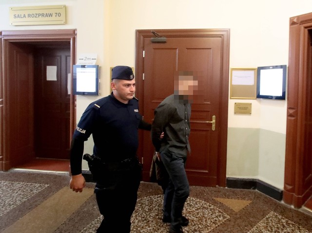 Proces Ukraińca ruszył w piątek przed Sądem Okręgowym w Szczecinie.