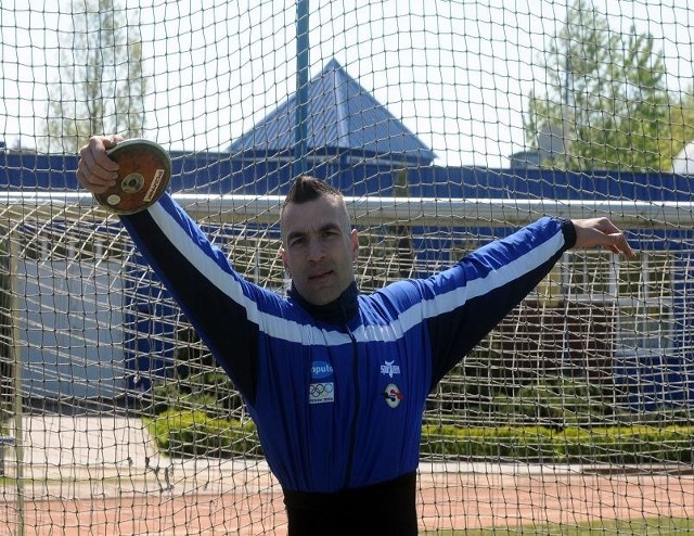 Dyskobol i kulomiot Tomasz Blatkiewicz to jedna z ikon gorzowskiego Startu. Za kilka miesięcy w Londynie srebrny medalista igrzysk paraolimpijskich z 2008 r. chce poprawić osiągnięcie z Pekinu.