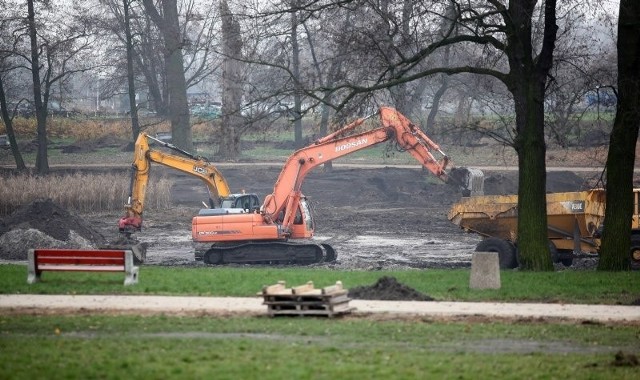 Remonty na łódzkich kąpieliskach "pod chmurką"