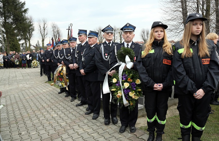 Pogrzeb Ryszarda Pluty radnego Kuźni Raciborskiej [ZDJĘCIA]