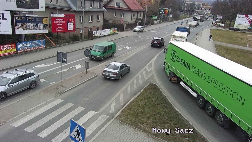 Obecnie cały ruch tranzytowy z autostrady A4 w kierunku...