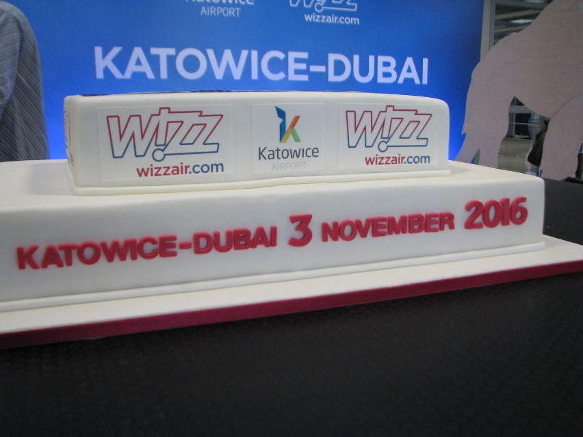 Oficjalna inauguracja lotów z Pyrzowic do Dubaju