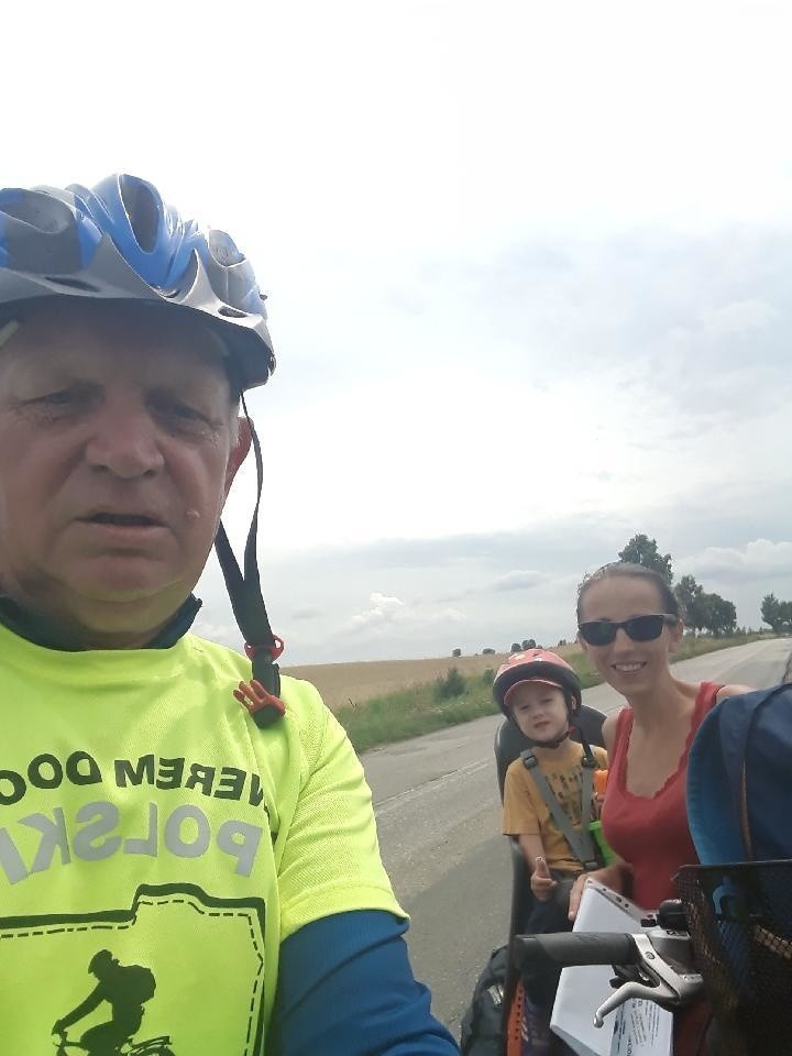 Kęty, Gdańsk. Trwa rowerowa wyprawa kęckich seniorów dookoła Polski. Mają już w nogach blisko 1500 kilometrów [ZDJĘCIA]