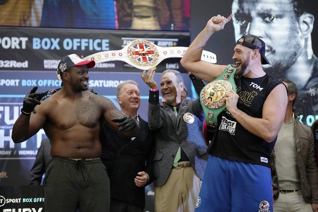 Tyson Fury - Dillian Whyte. "Król Cyganów" obronił pas mistrza świata. Znokautował rywala w szóstej rundzie