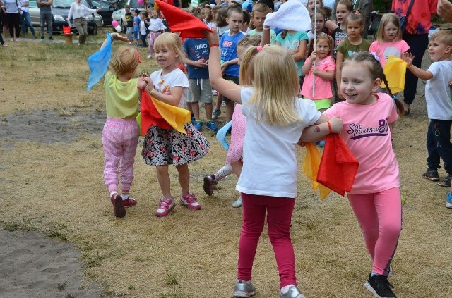 Zabawa na rodzinnym pikniku trwała 3 godziny