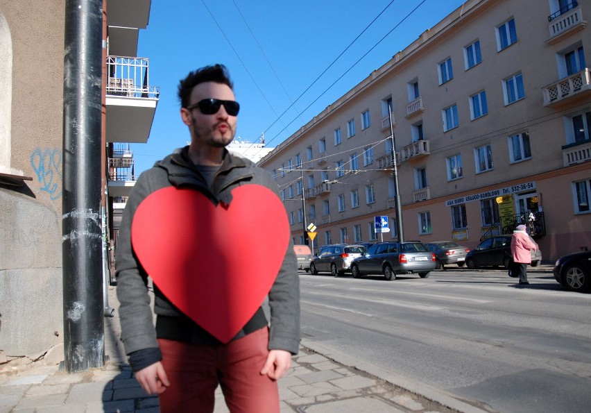 Happening "14 lutego - pokochaj pieszego" w Lublinie (ZDJĘCIA)
