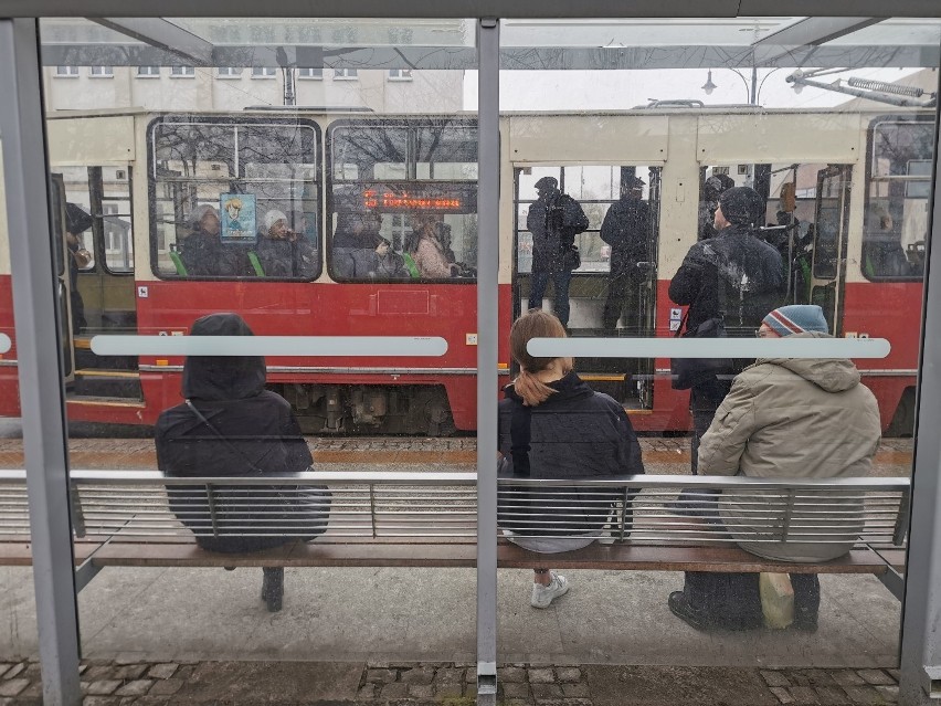 Tak prezentuje się węzeł przesiadkowy w Toruniu przy Alei...