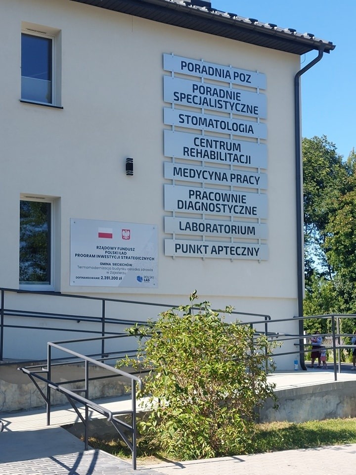 Ośrodek zdrowia w Zajezierzu, w gminie Sieciechów uroczyście otwarto po remoncie. Zobaczcie zdjęcia 