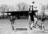 Bloki mieszkalne na starym stadionie Pomorzanina w Toruniu [50 lat „Nowości”]