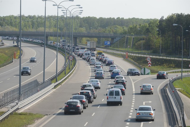 Od rana jadąc na morze możemy przed Gdańskiem napotkać utrudnienia