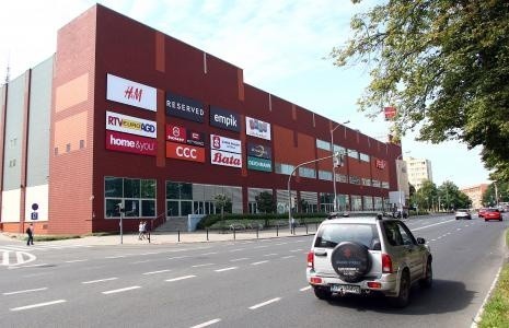 Szczecin: W Galaxy otwarto największy salon HOUSE w PolsceGospodarze nowego salonu w centrum handlowo-rozrywkowym jeszcze dzisiaj kuszą rabatami.