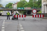 Pierwsze godziny z zamkniętym wiaduktem w Słupsku. Policjanci nadzorowali newralgiczne skrzyżowania