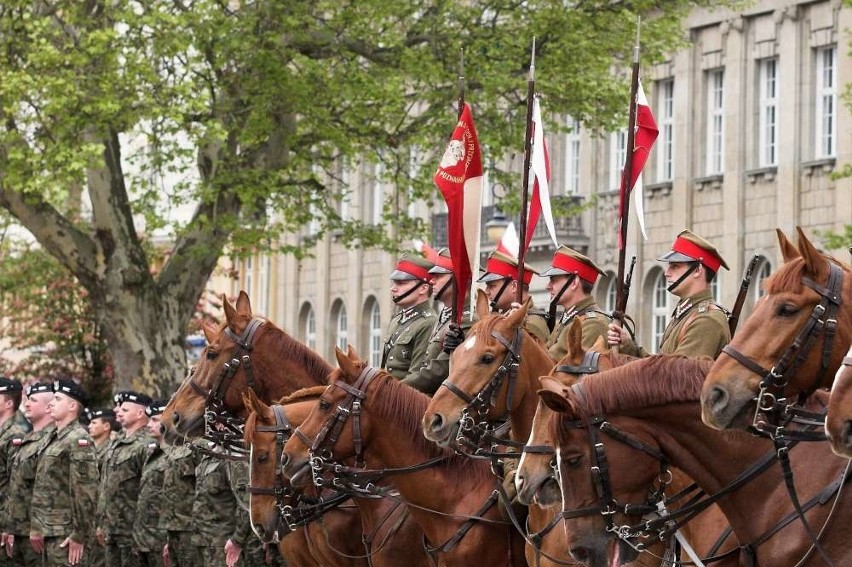 Ułani to była elita wojska. Oni ją naśladują