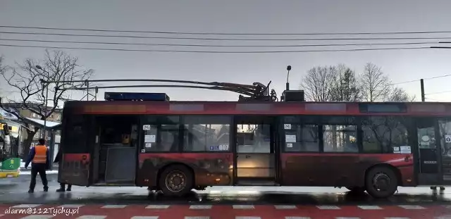 Pożar trolejbusa w Tychach. Zapalił się przed wyjazdem na przystanek