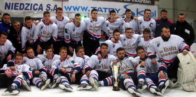 Juniorzy Unii po zakończeniu turnieju w Nowym Targu.