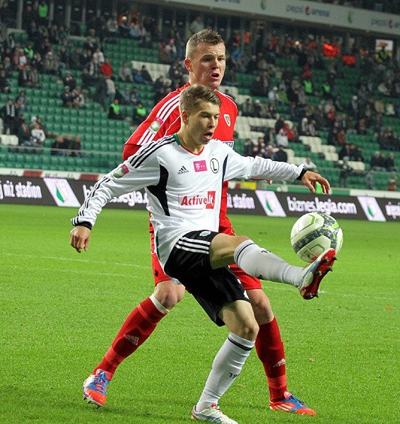 Legia w lidze przegrała już trzy razy. W niedzielę zmierzy się z Piastem