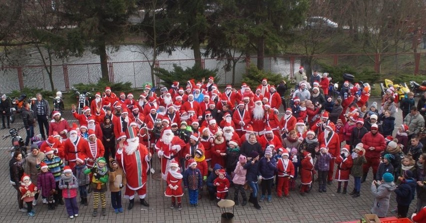 Mikołaj odwiedził kilkaset dzieci [ZDJĘCIA]