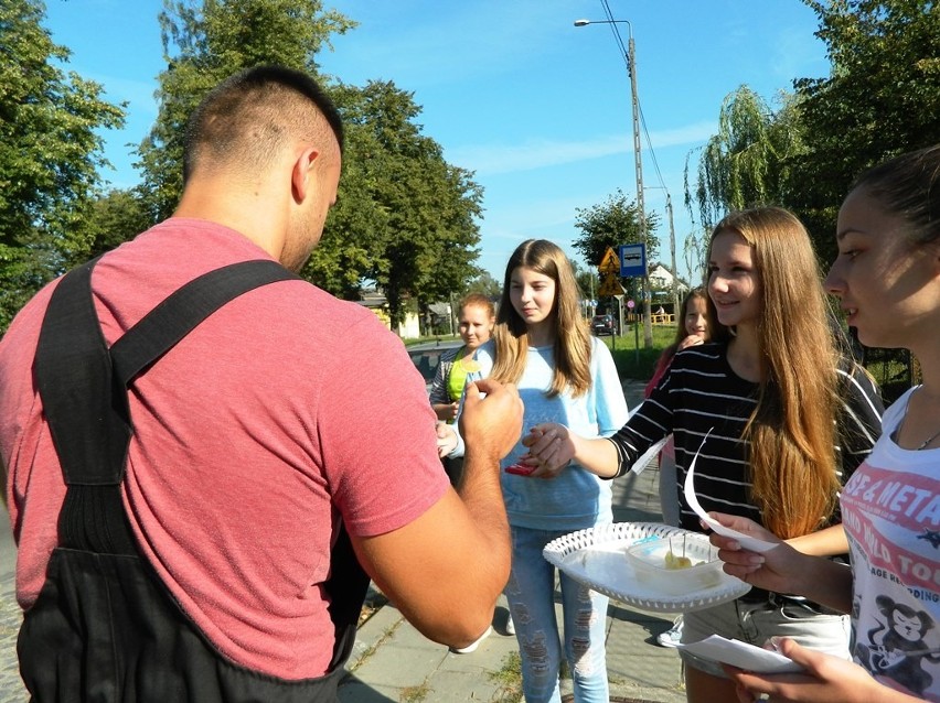 Kierowcy, którzy łamali przepisy, byli pouczani przez...