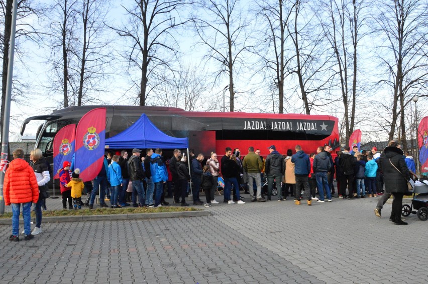 Wisła Kraków. Wiślacka "Smoczyca" z wizytą w Myślenicach [ZDJĘCIA]