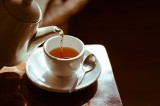 Gorąca herbata może zwiększać ryzyko raka przełyku – aż o 90 procent. Im wyższa temperatura herbaty, tym gorzej dla naszego zdrowia?