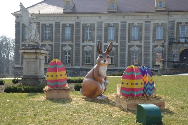 Jarmark Wielkanocny w Żaganiu już w sobotę 9 kwietnia. Tak wyglądały dekoracje świąteczne e 2021 roku.