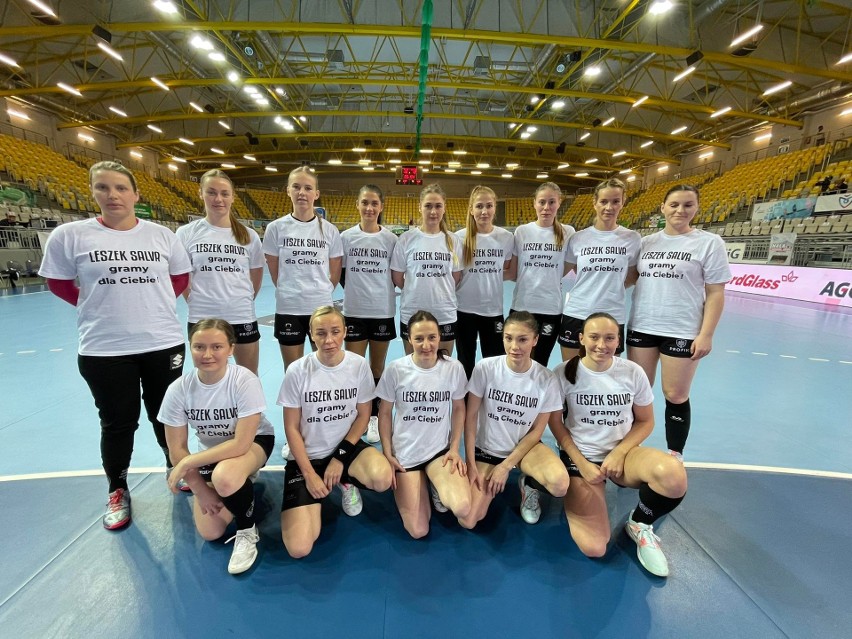 Piękny gest piłkarek ręcznych Suzuki Korony Handball Kielce. Zagrała dla naszego chorego kolegi, dziennikarza 