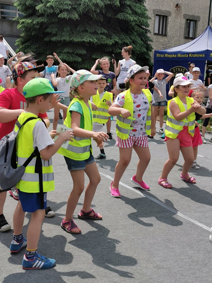 Festyn AWF Kraków. Wywołali uśmiechy na twarzach dzieci [ZDJĘCIA]