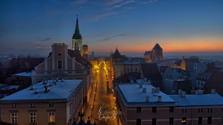 Obejrzyjcie unikalne zdjęcia Torunia wykonane dronem nad...