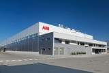 Koncern ABB otworzył w Łodzi nową fabrykę. Jest praca dla 140 osób
