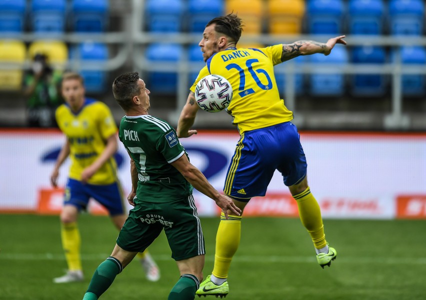 Arka Gdynia - Śląsk Wrocław 2:1 (0:1). Koszmar Śląska w Gdyni! Ósemka wciąż niepewna (Wynik, relacja, skrót, bramki)